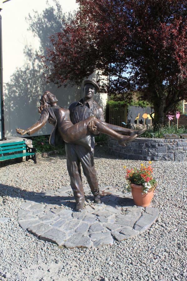 Ferienwohnung Harry'S House Ballinrobe Exterior foto